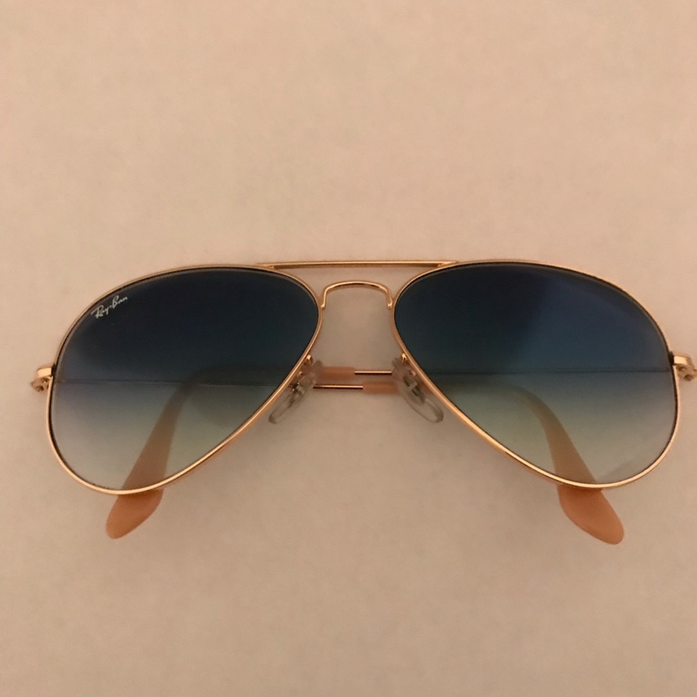 Women’s Ray-Ban Aviator Sunglasses
